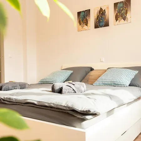 Gemuetliche Im Trendviertel Lend Apartmán