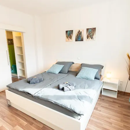 Gemuetliche Im Trendviertel Lend Apartmán